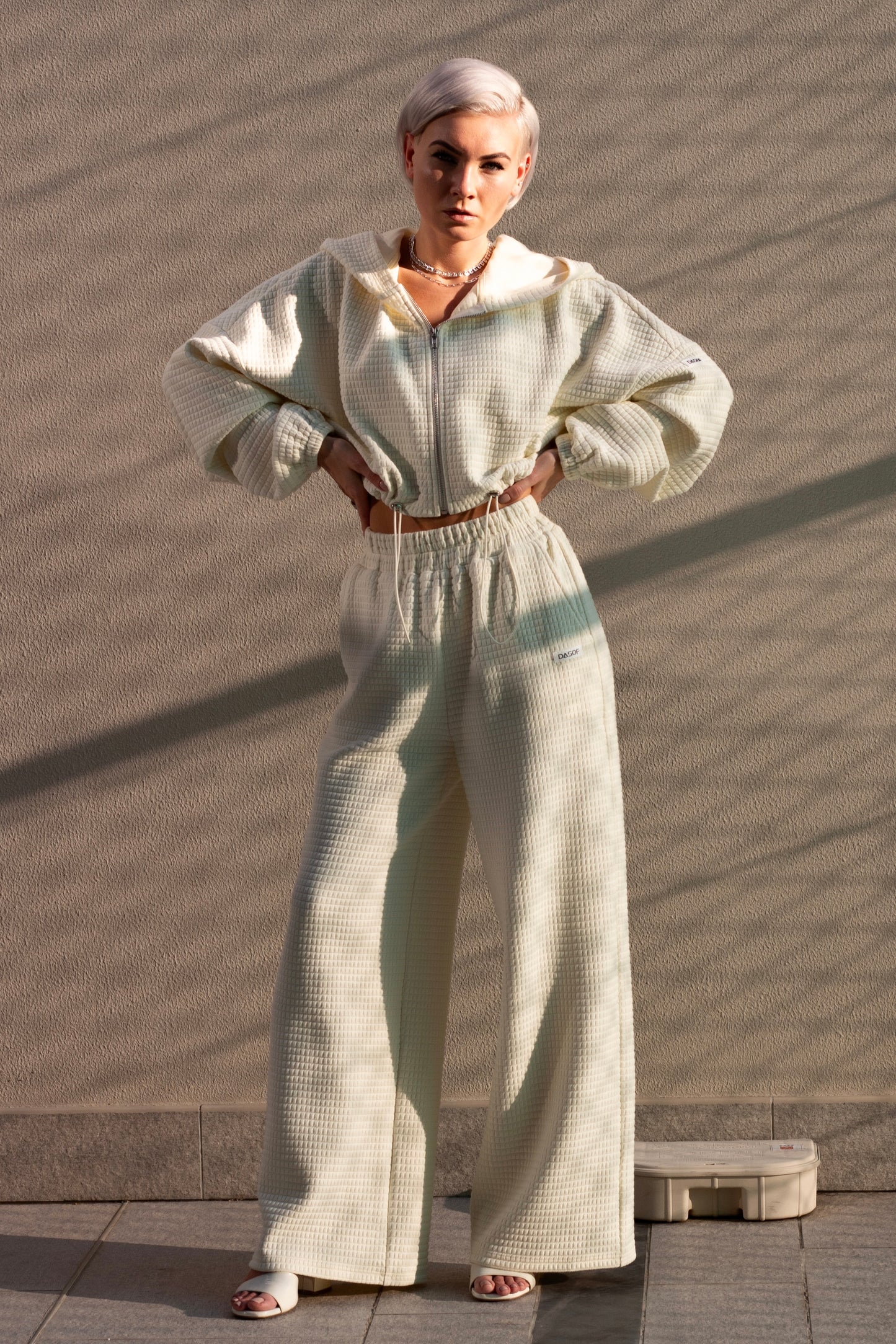 P01 | High-waisted wide-leg cream waffle pants